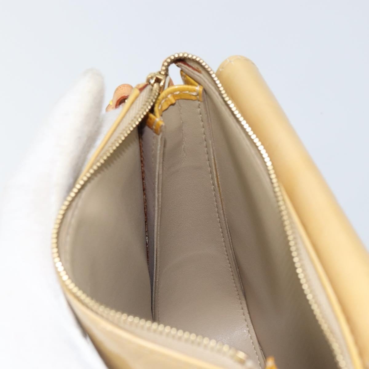 Louis Vuitton Mott Handbag - Brandsamsara