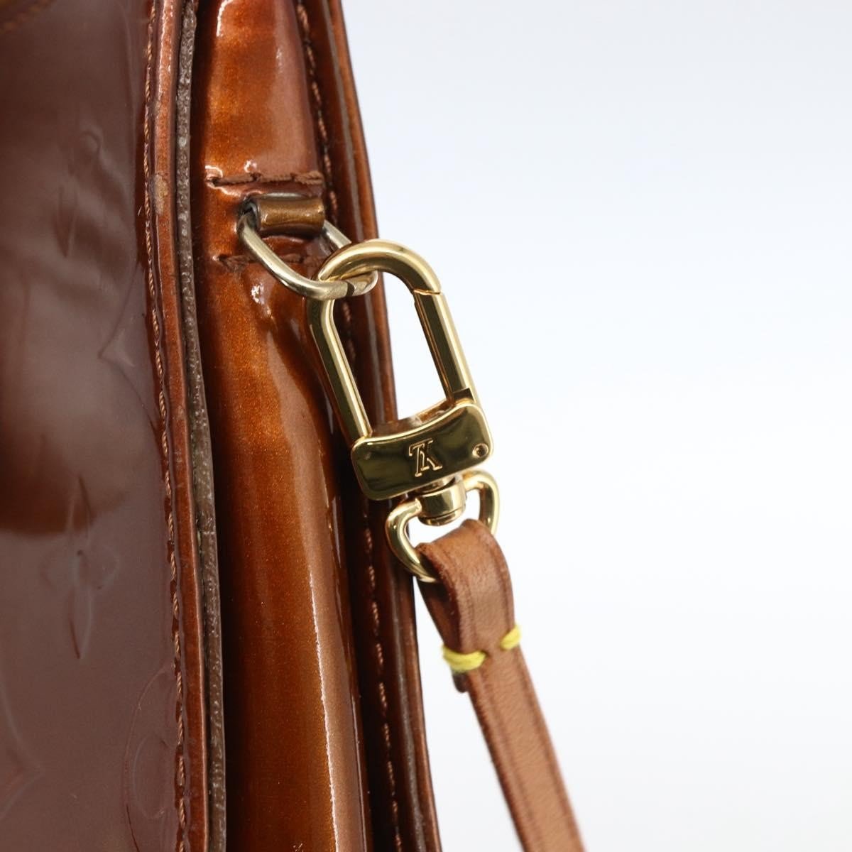 Louis Vuitton Mott Handbag - Brandsamsara