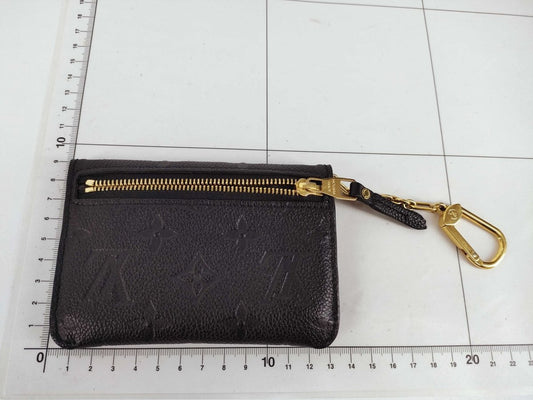 Louis Vuitton Multi Pochette Accessoires Round Coin Purse - Brandsamsara