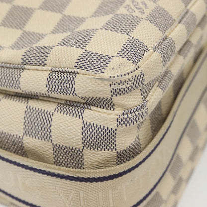 Louis Vuitton Naviglio Handbag - Brandsamsara