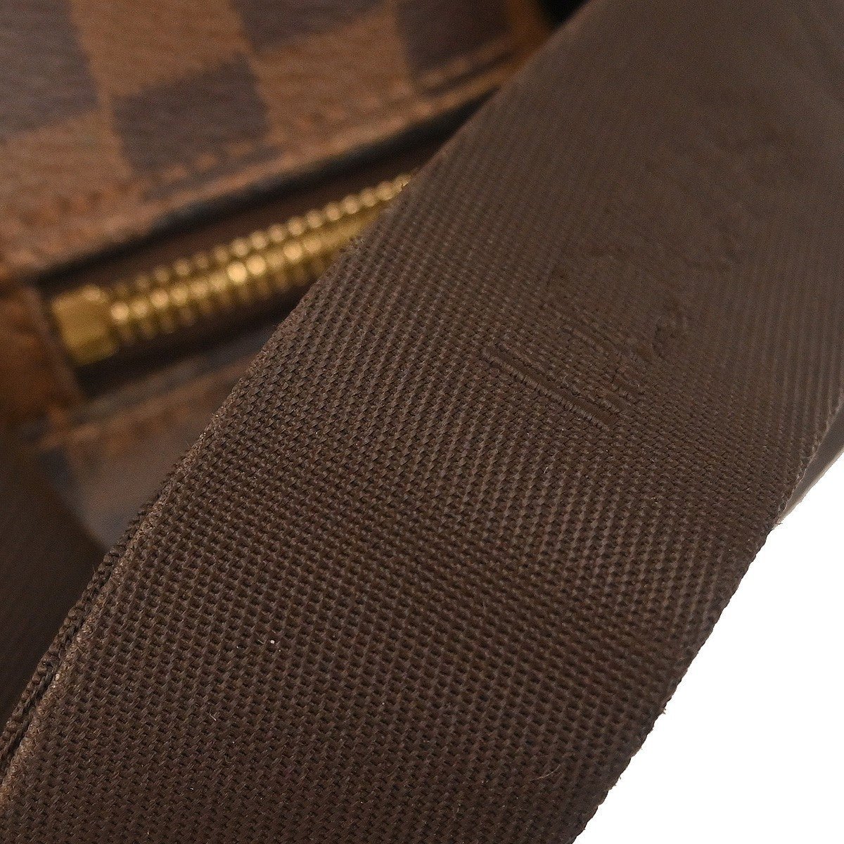 Louis Vuitton Naviglio Handbag - Brandsamsara