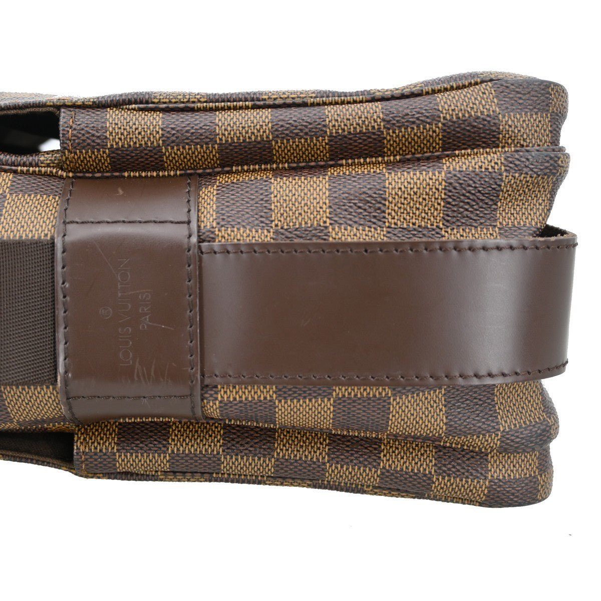 Louis Vuitton Naviglio Handbag - Brandsamsara