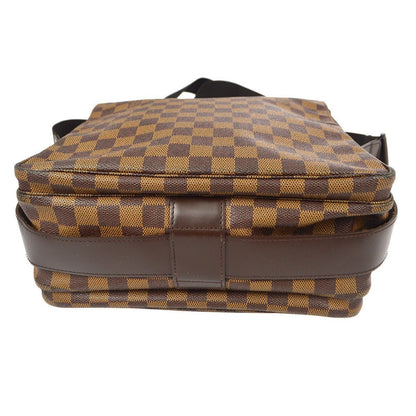 Louis Vuitton Naviglio Handbag - Brandsamsara