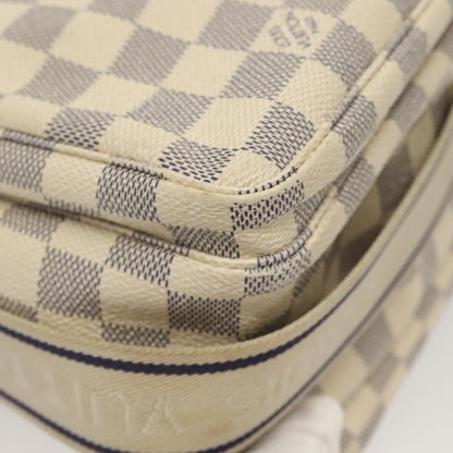 Louis Vuitton Naviglio Handbag - Brandsamsara