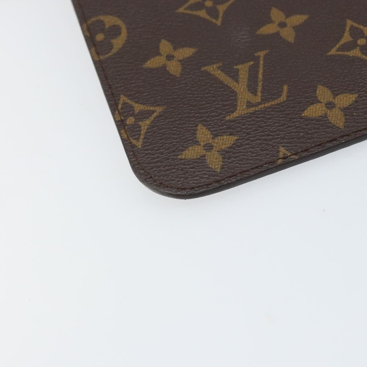 Louis Vuitton Neverfull Pochette - Brandsamsara