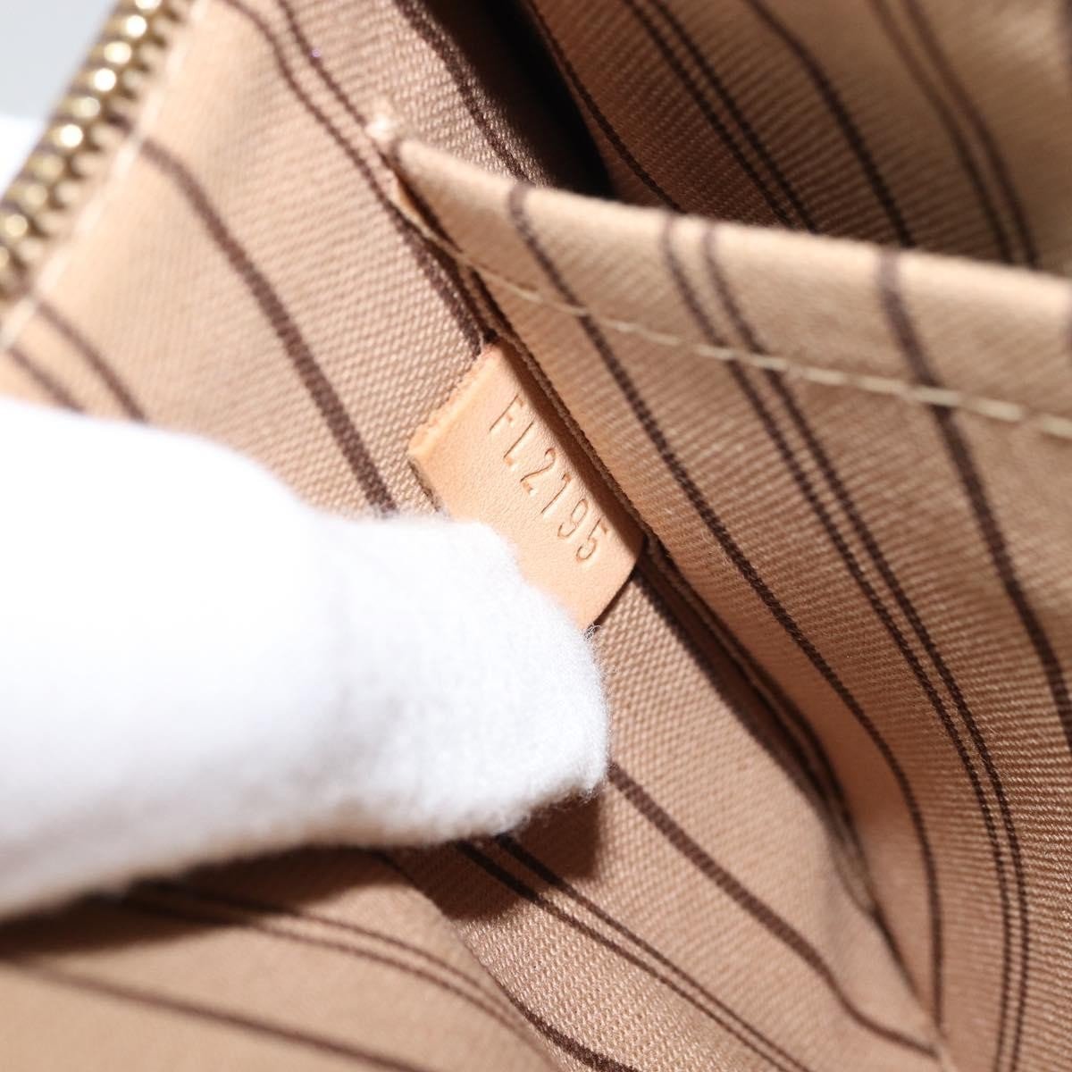 Louis Vuitton Neverfull Pochette - Brandsamsara