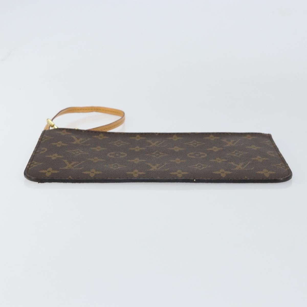 Louis Vuitton Neverfull Pochette - Brandsamsara