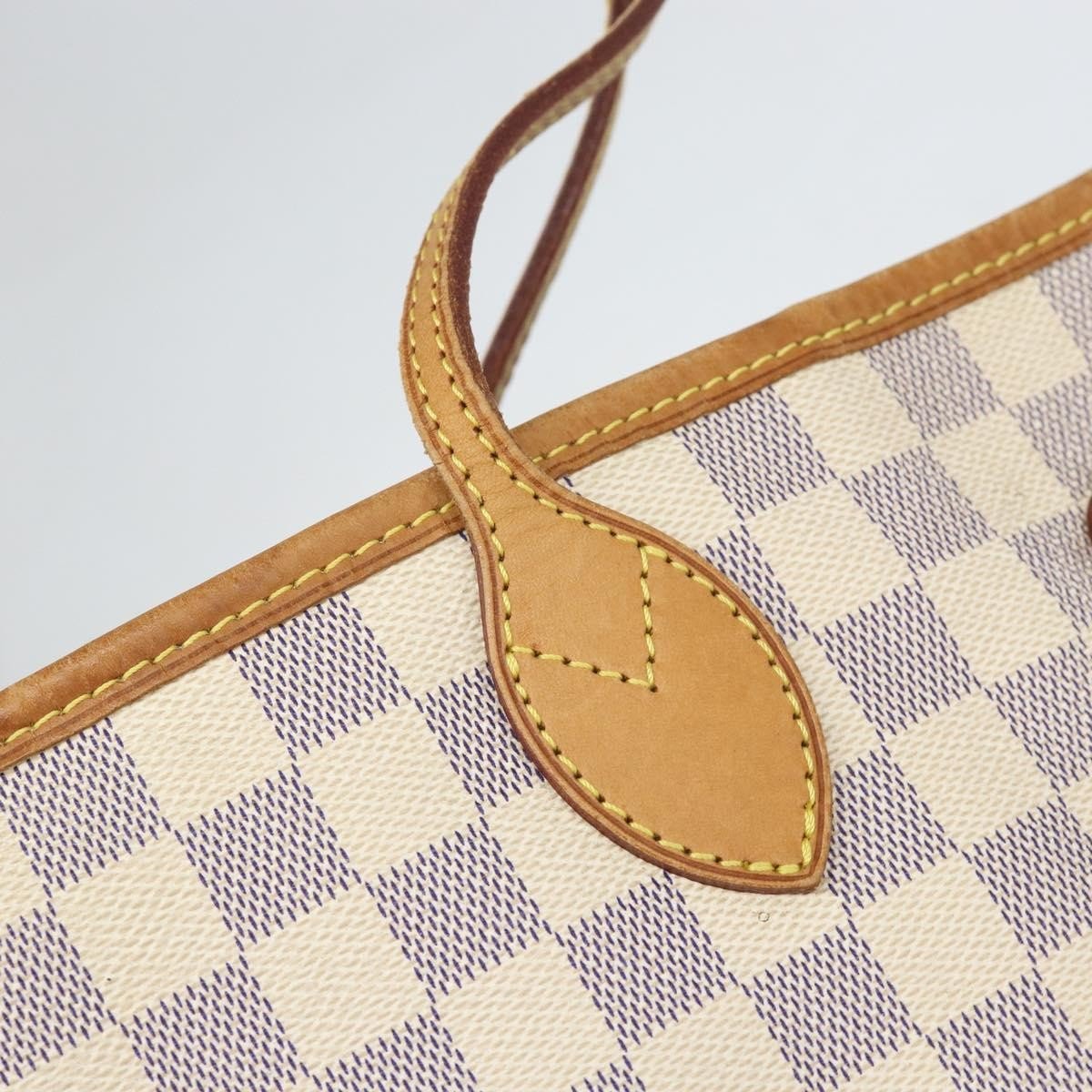 Louis Vuitton Neverfull Tote - Brandsamsara