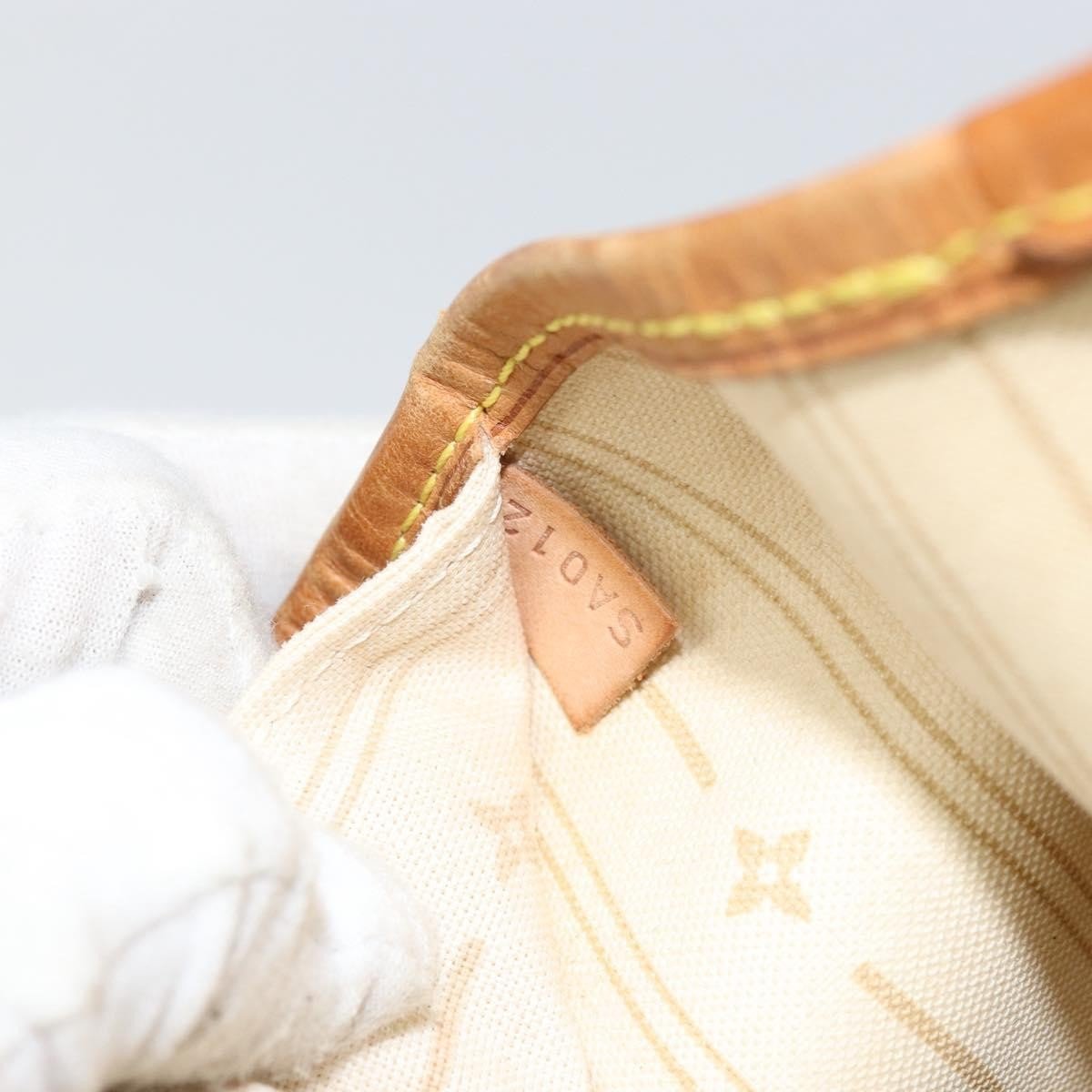 Louis Vuitton Neverfull Tote - Brandsamsara