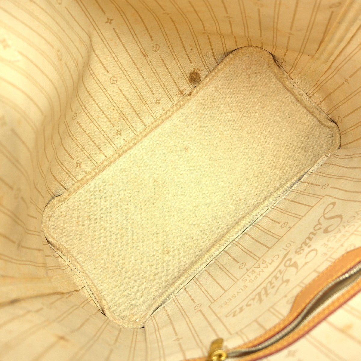 Louis Vuitton Neverfull Tote - Brandsamsara