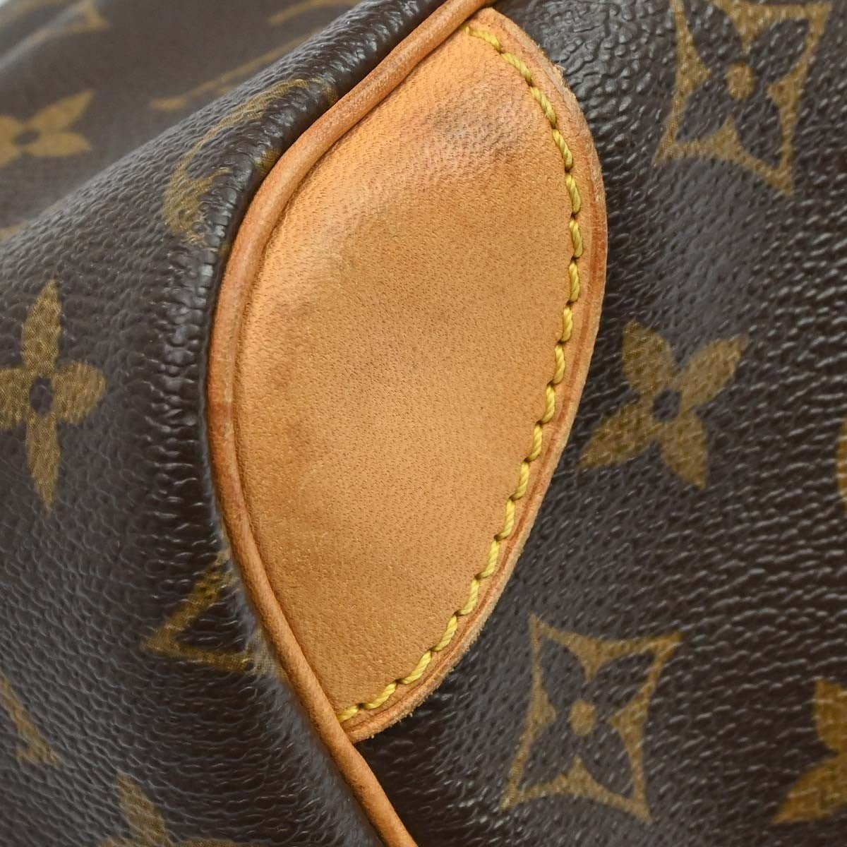 Louis Vuitton Nil Messenger - Brandsamsara