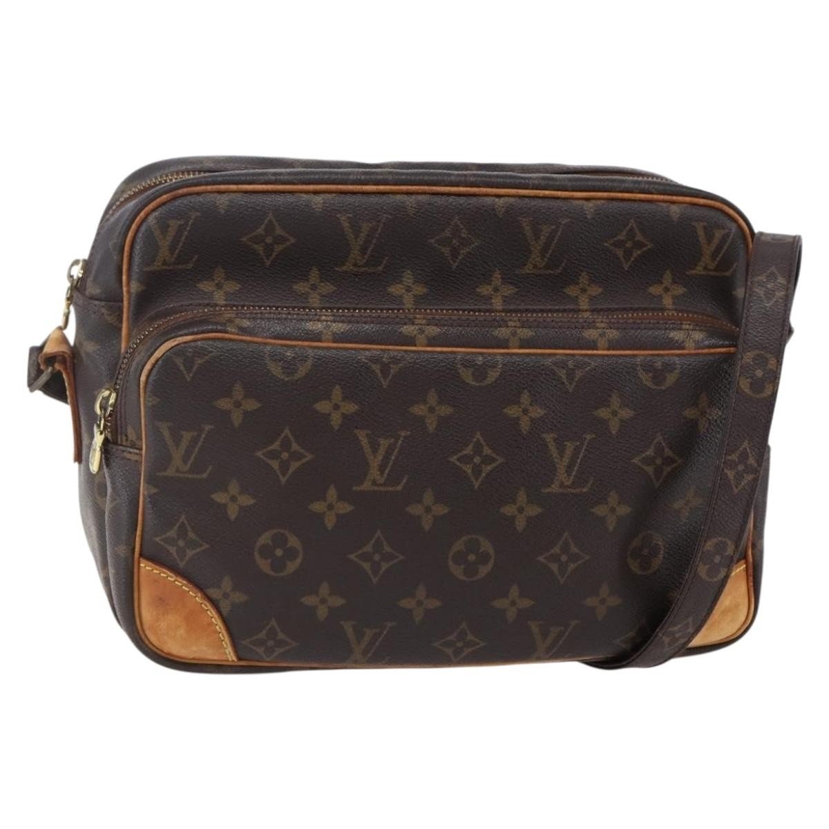 Louis Vuitton Nil Messenger Bag - Brandsamsara