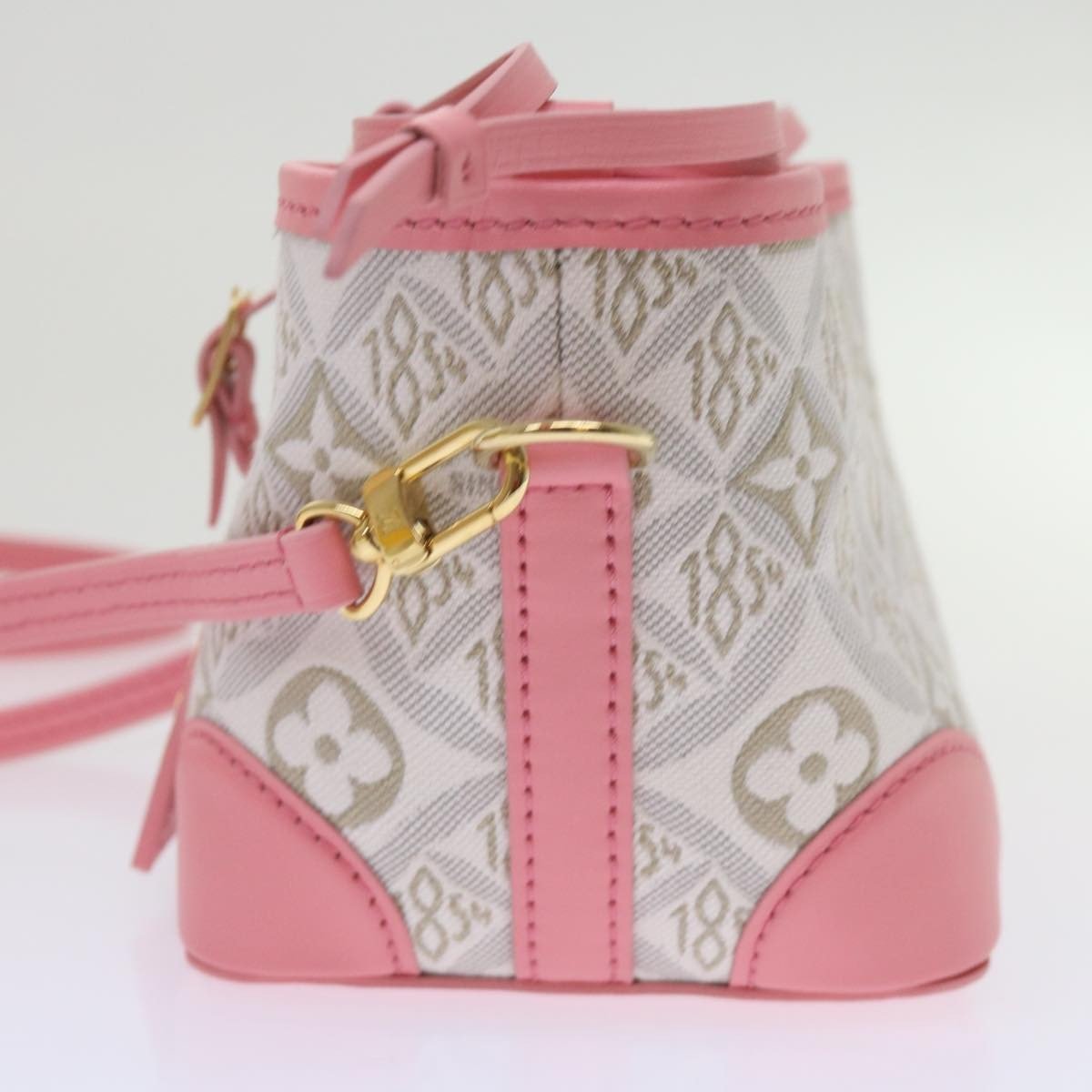 Louis Vuitton Noe Purse - Brandsamsara