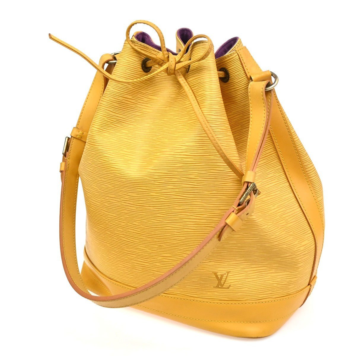 Louis Vuitton Noe Shoulder bag - Brandsamsara