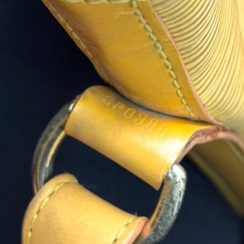 Louis Vuitton Noe Shoulder bag - Brandsamsara