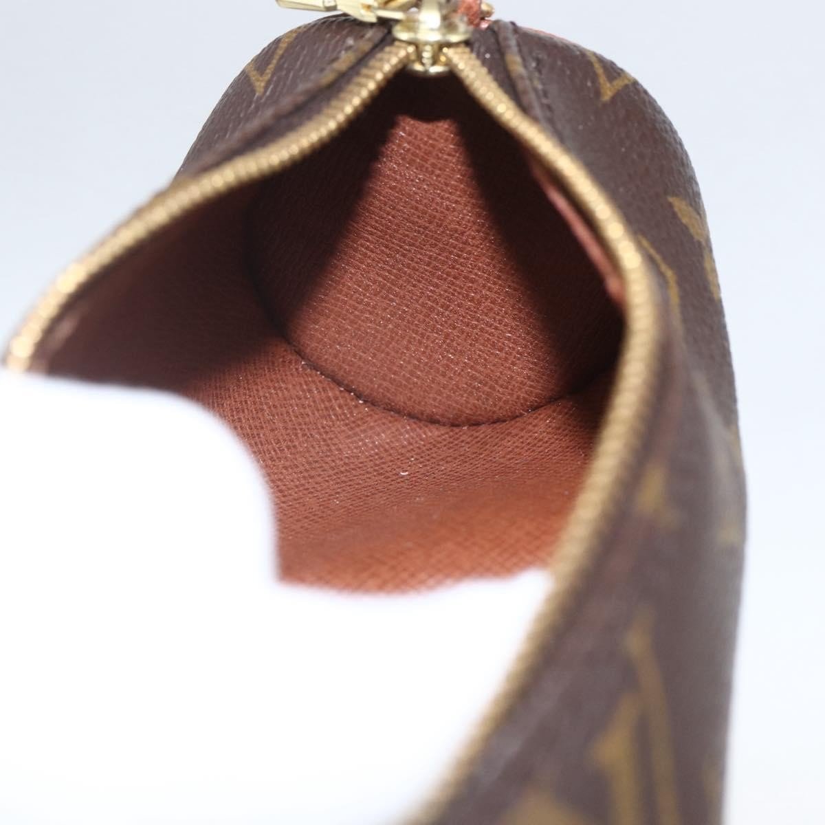 Louis Vuitton Papillon Pochette - Brandsamsara