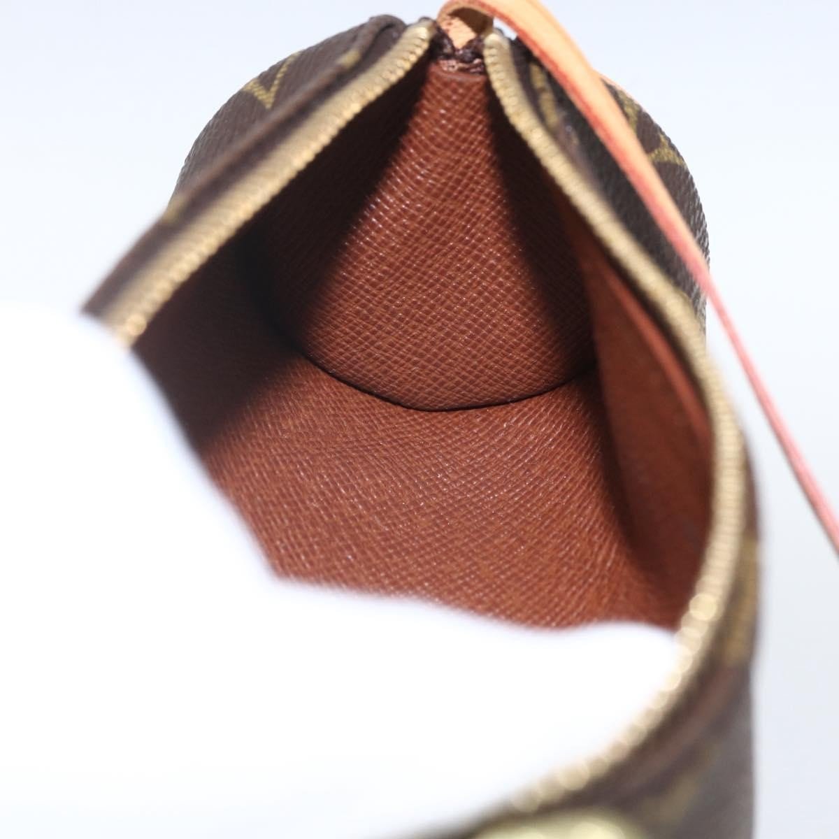 Louis Vuitton Papillon Pochette - Brandsamsara