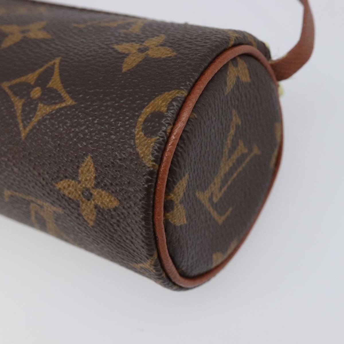 Louis Vuitton Papillon Pochette - Brandsamsara
