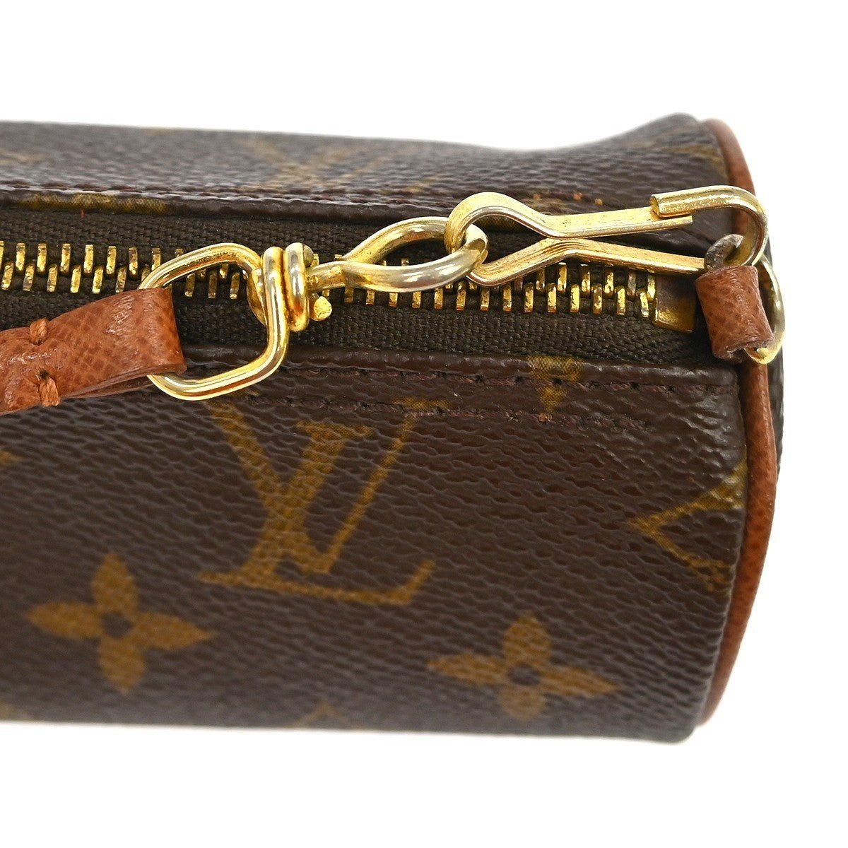Louis Vuitton Papillon Pochette - Brandsamsara