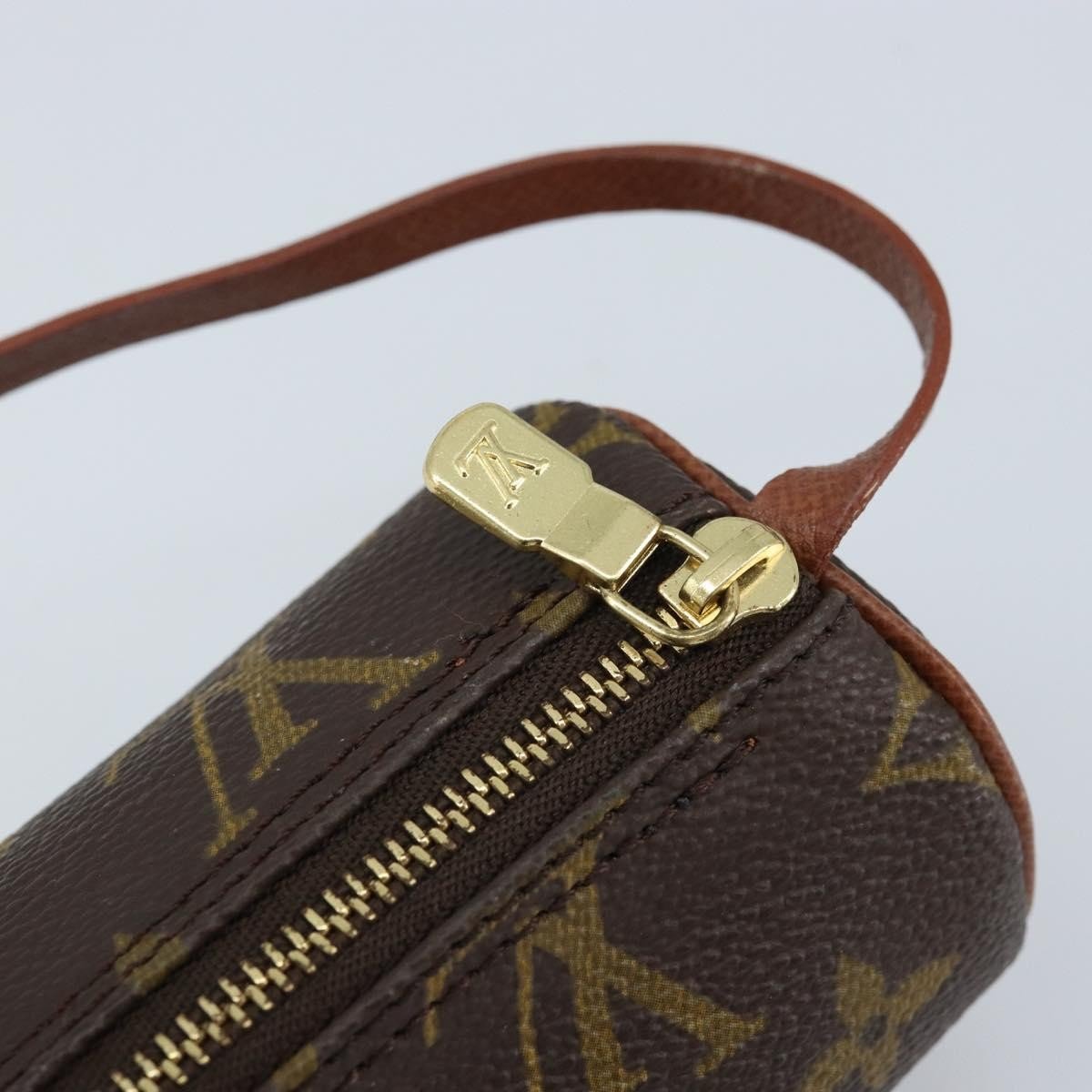 Louis Vuitton Papillon Pochette - Brandsamsara