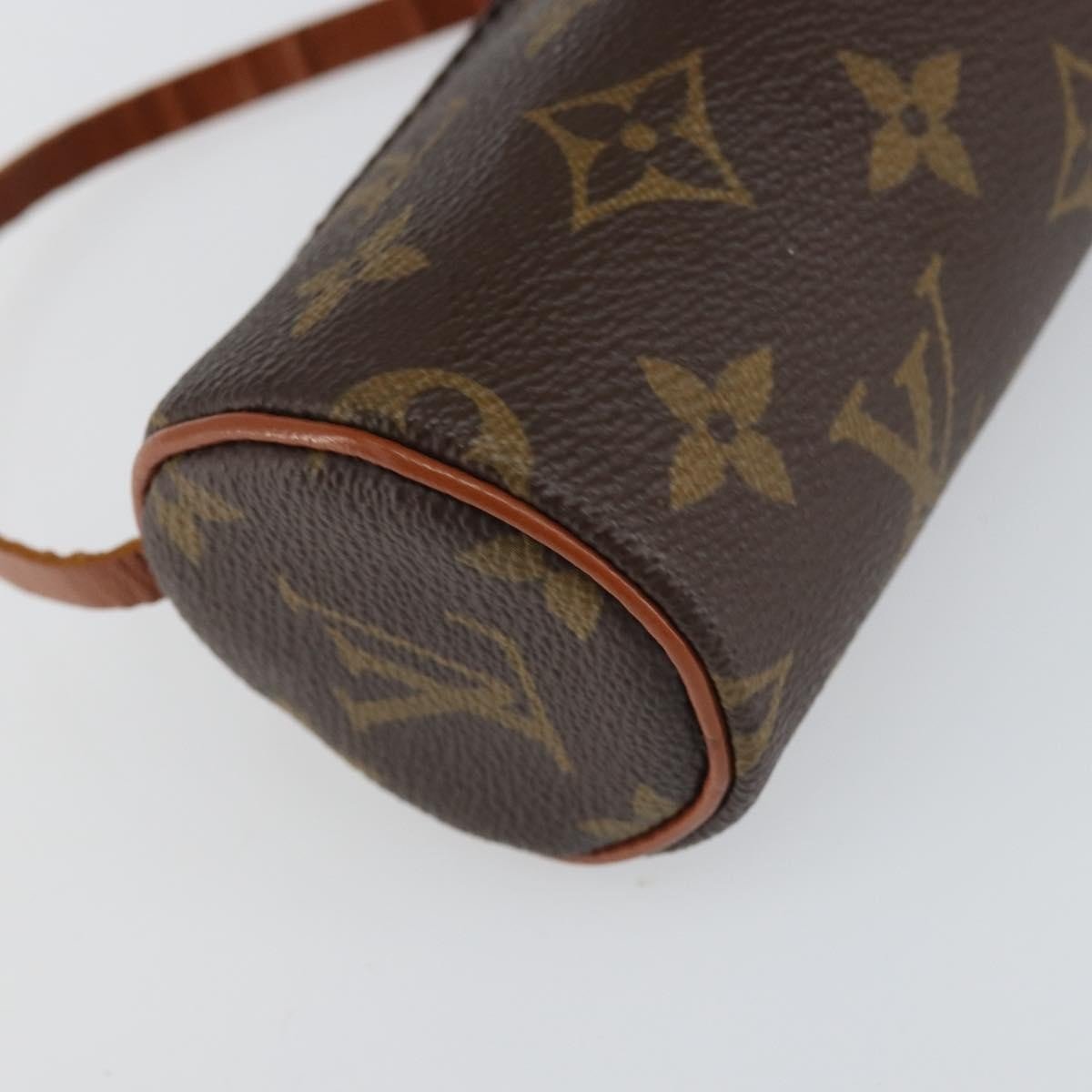 Louis Vuitton Papillon Pochette - Brandsamsara