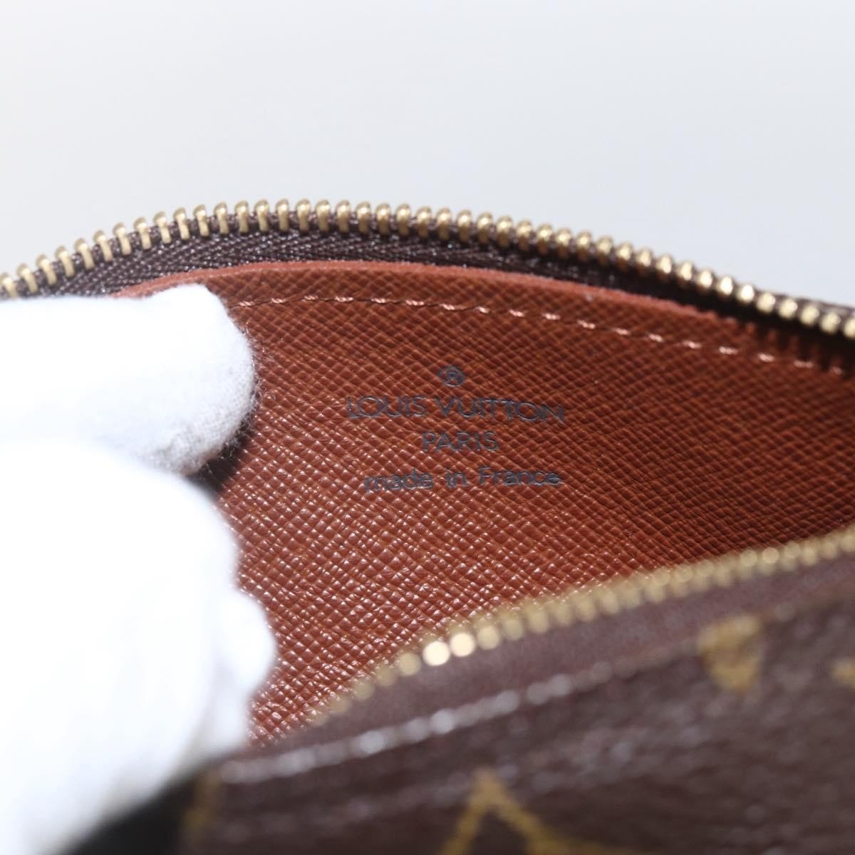 Louis Vuitton Papillon Pochette - Brandsamsara