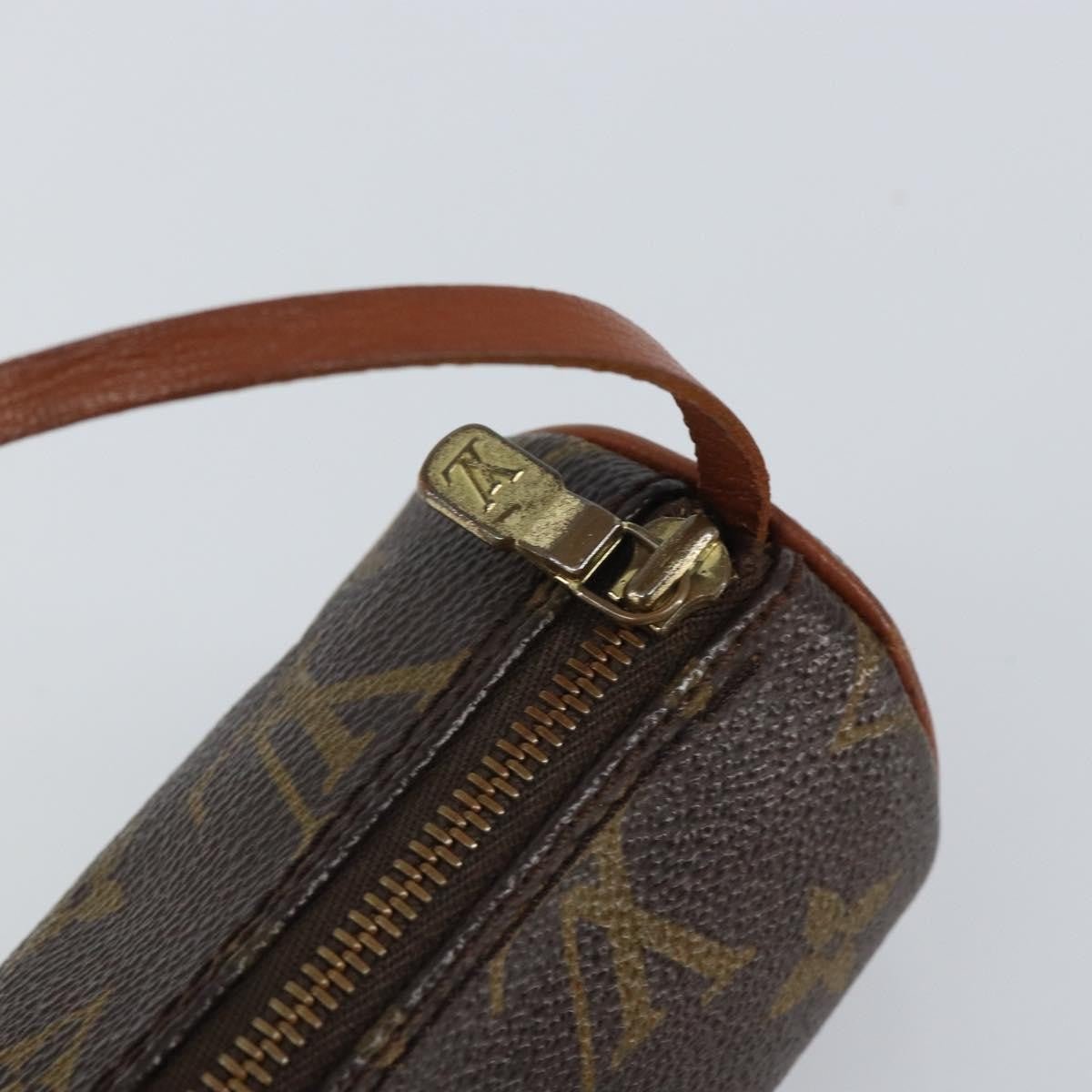 Louis Vuitton Papillon Pochette - Brandsamsara