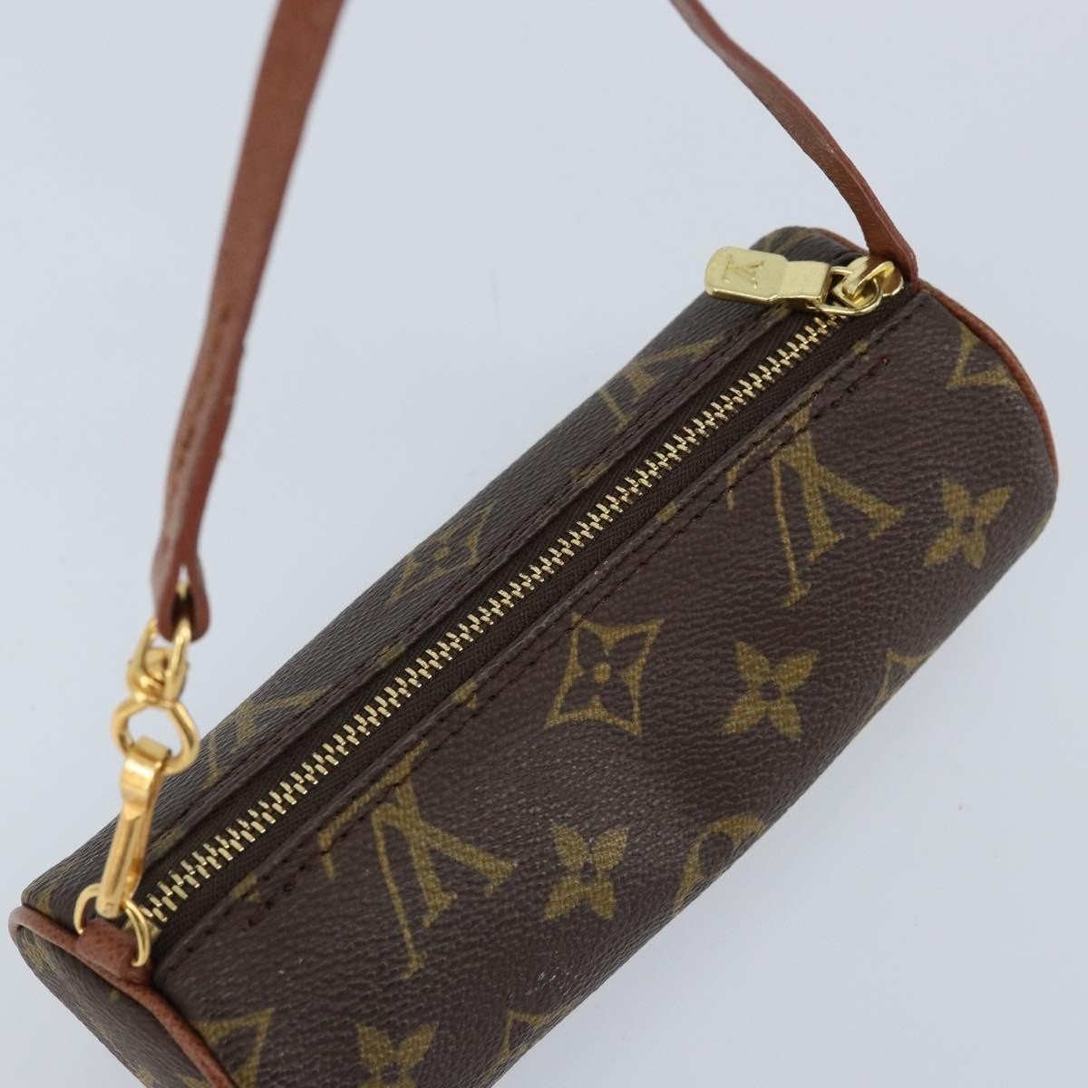 Louis Vuitton Papillon Pochette - Brandsamsara