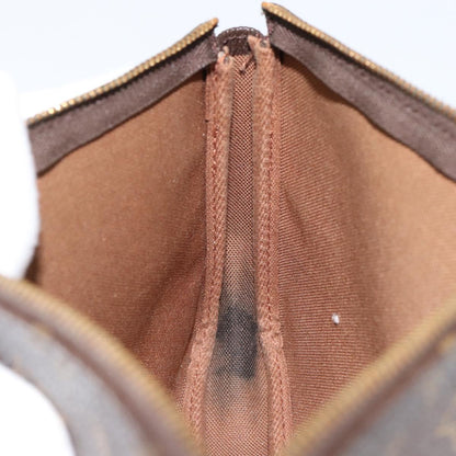 Louis Vuitton Pochette Accessoires - Brandsamsara