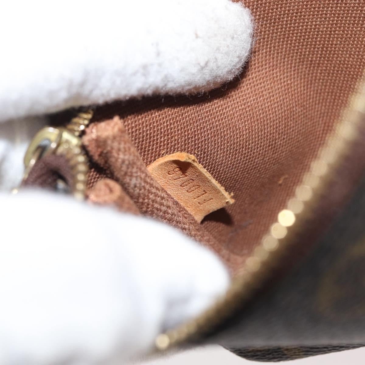 Louis Vuitton Pochette Accessoires - Brandsamsara