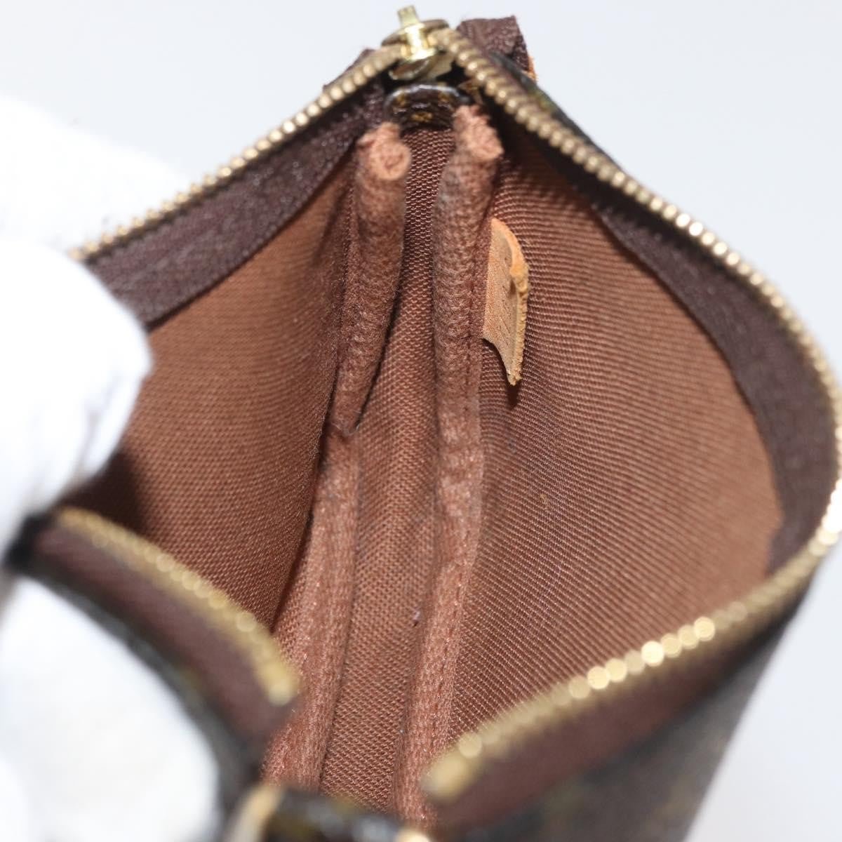 Louis Vuitton Pochette Accessoires - Brandsamsara