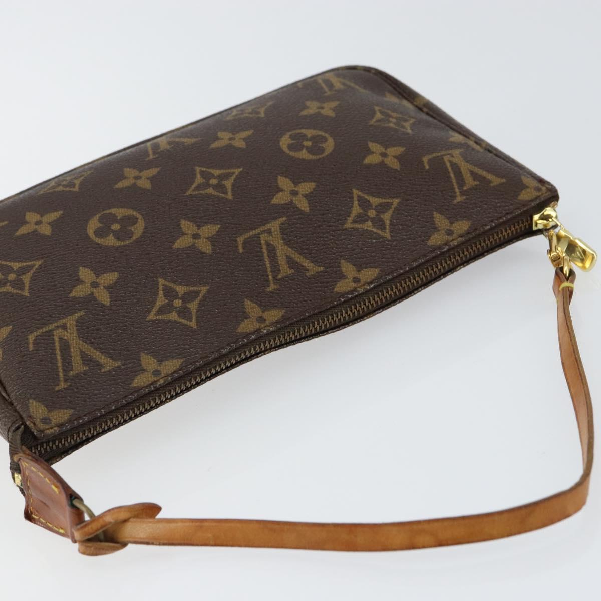 Louis Vuitton Pochette Accessoires - Brandsamsara