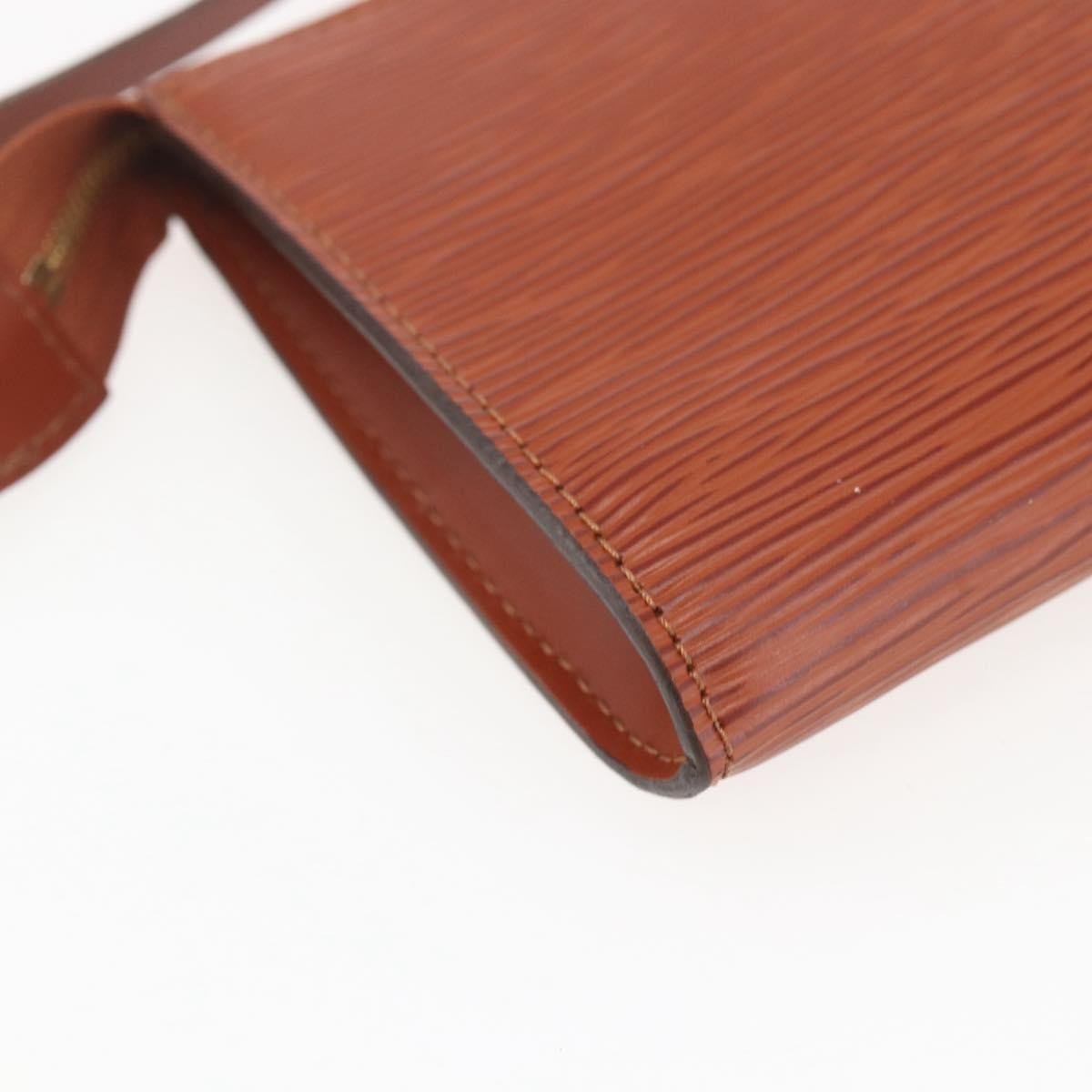 Louis Vuitton Pochette Accessoires - Brandsamsara