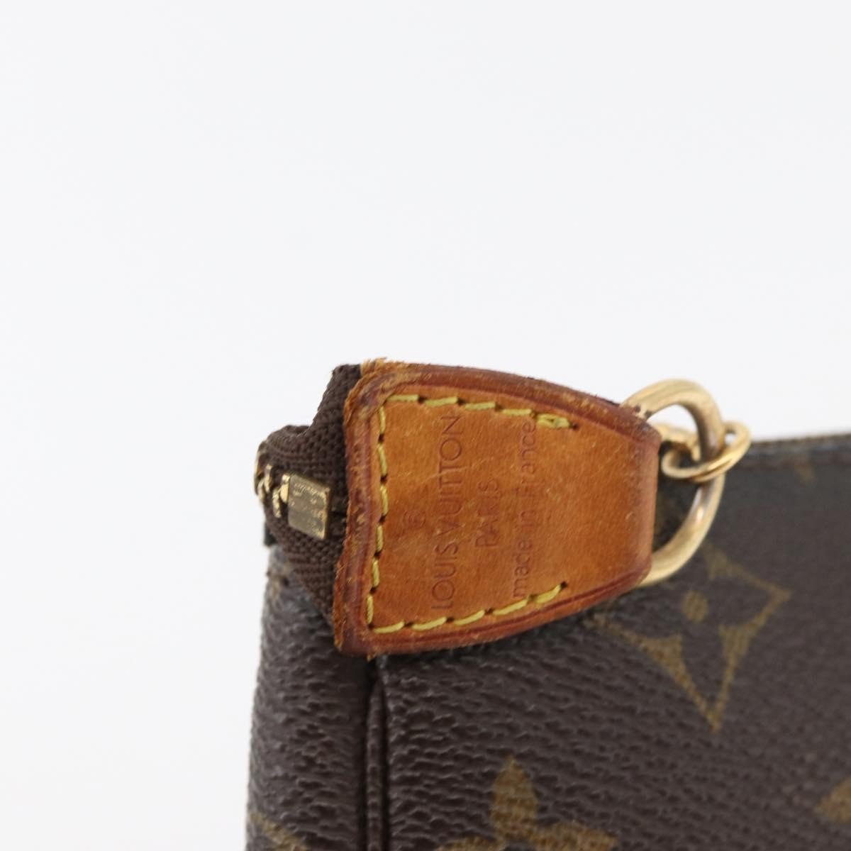 Louis Vuitton Pochette Accessoires - Brandsamsara