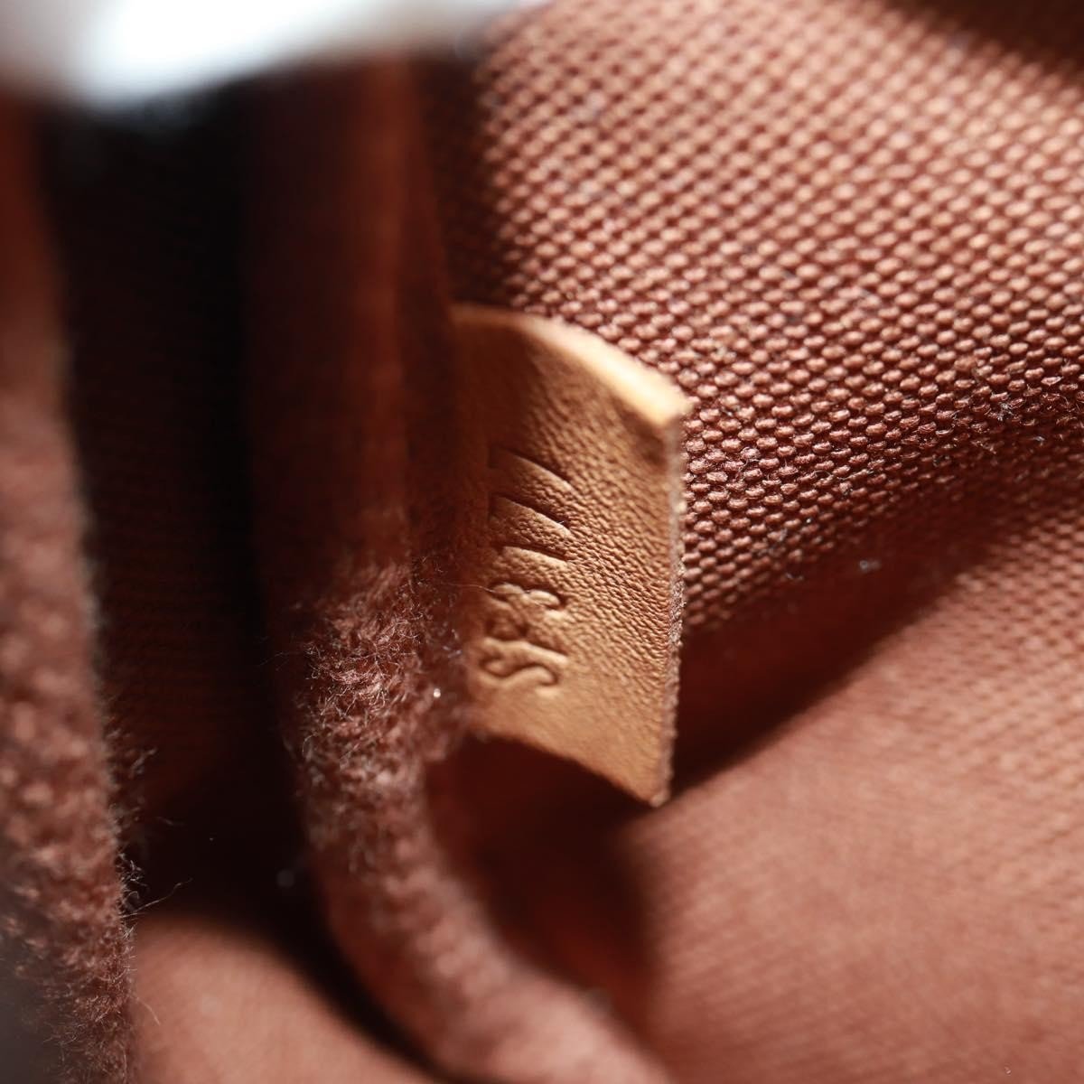 Louis Vuitton Pochette Accessoires - Brandsamsara