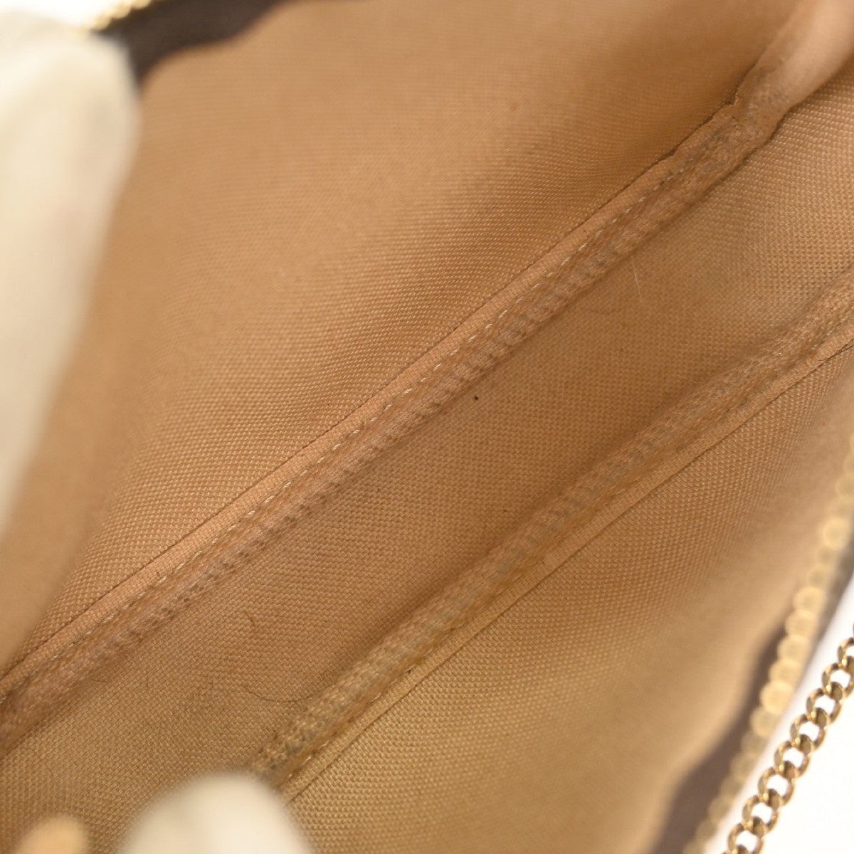 Louis Vuitton Pochette Accessoires - Brandsamsara