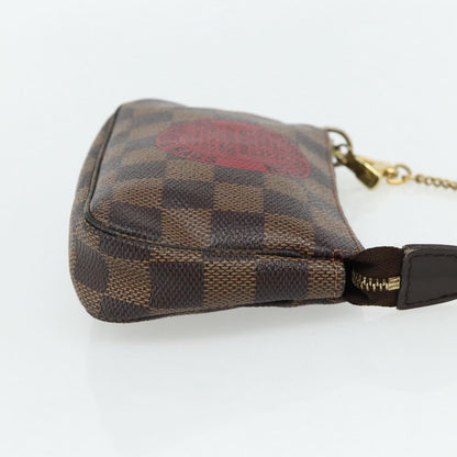 Louis Vuitton Pochette Accessoires - Brandsamsara