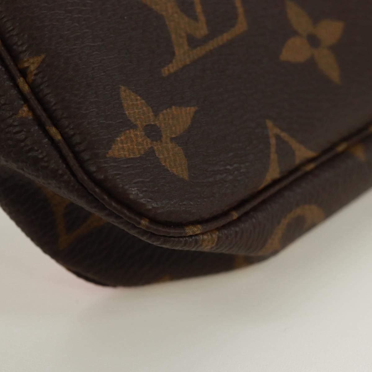 Louis Vuitton Pochette Accessoires - Brandsamsara