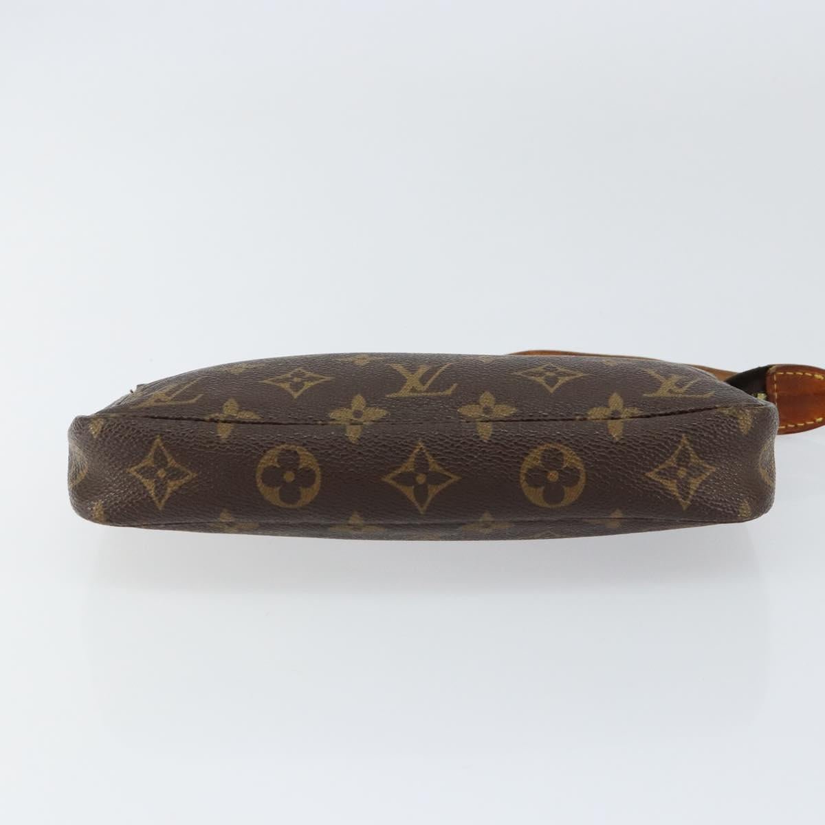 Louis Vuitton Pochette Accessoires - Brandsamsara