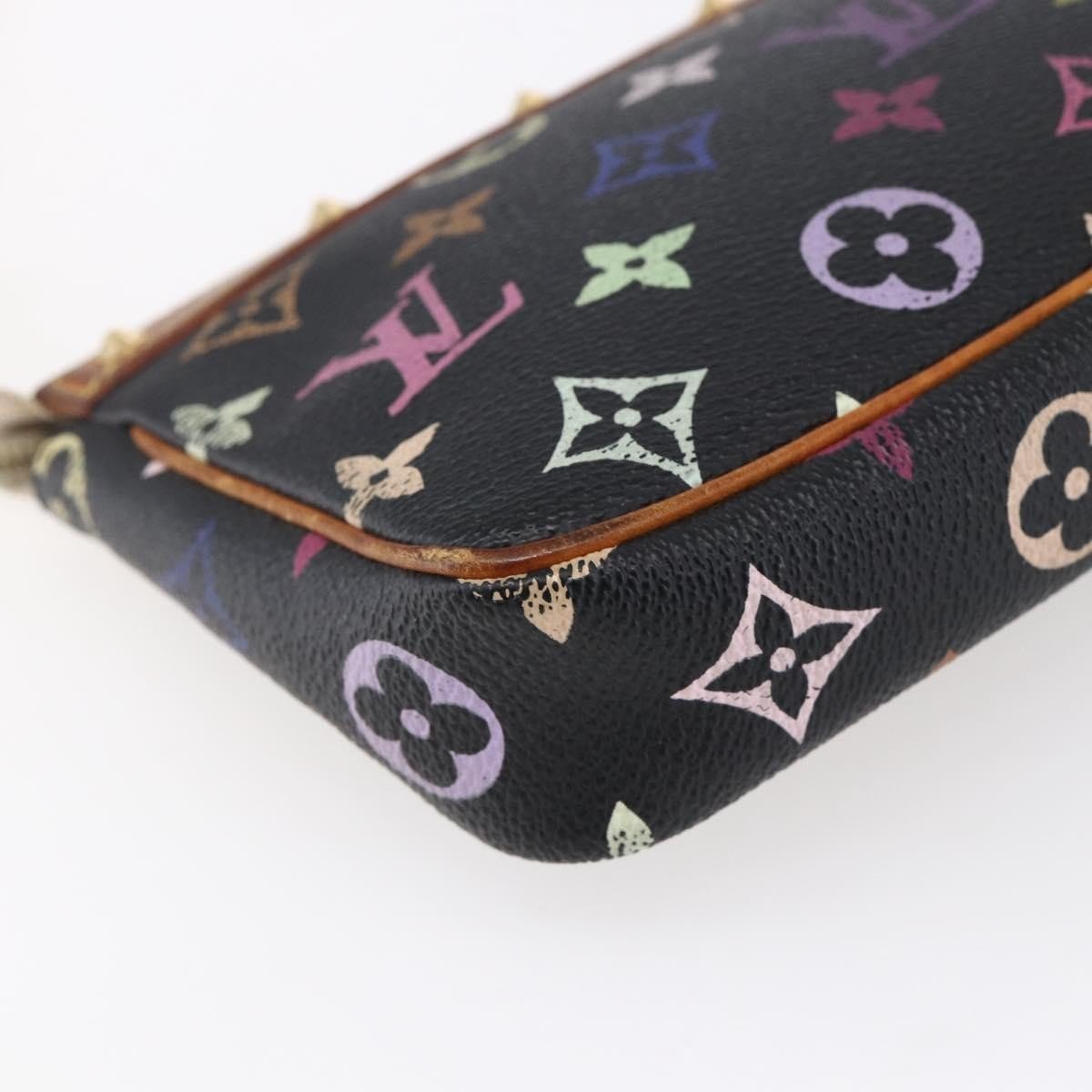Louis Vuitton Pochette Accessoires - Brandsamsara