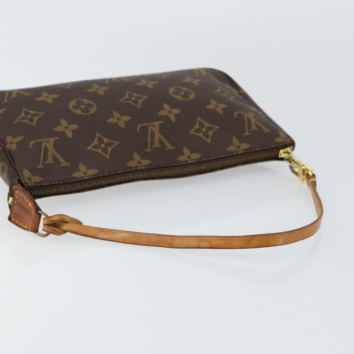 Louis Vuitton Pochette Accessoires - Brandsamsara