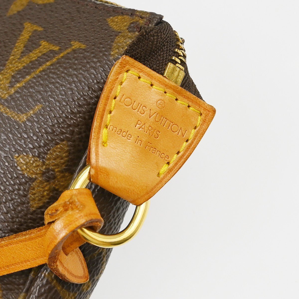 Louis Vuitton Pochette Accessoires NM - Brandsamsara