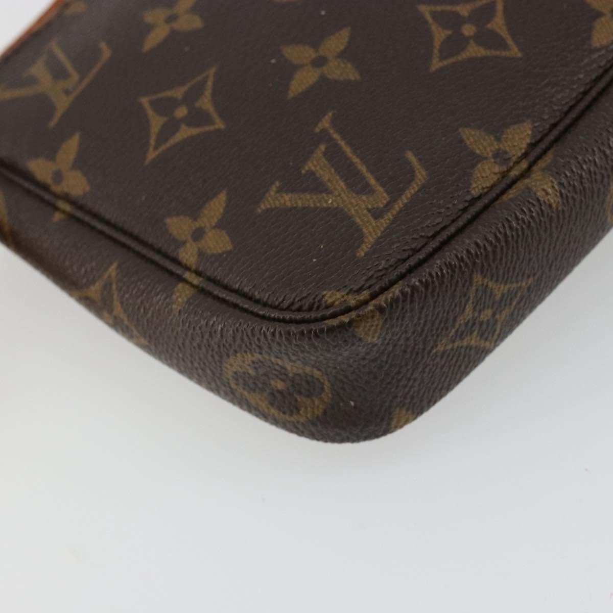 Louis Vuitton Pochette Accessoires NM - Brandsamsara