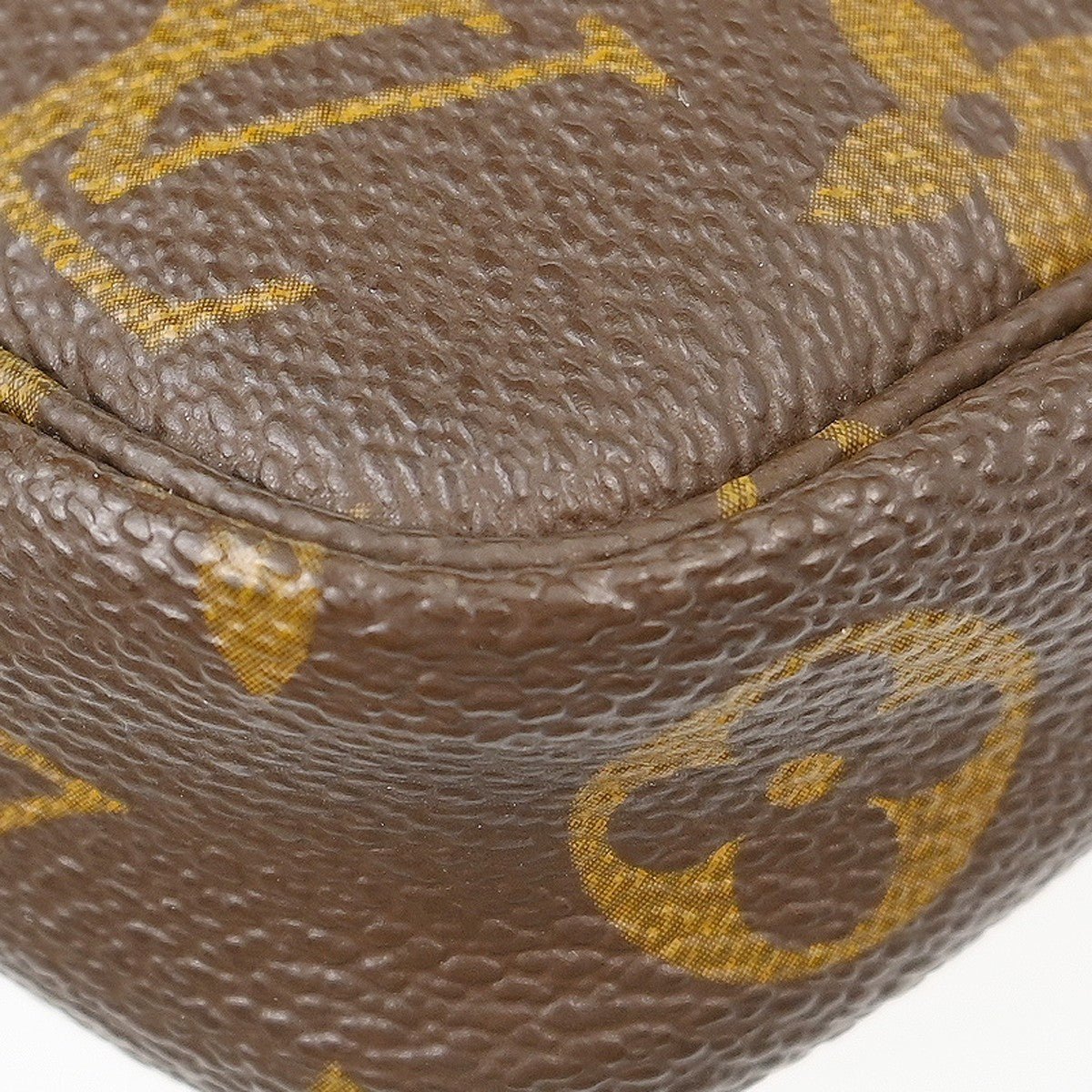 Louis Vuitton Pochette Accessoires NM - Brandsamsara