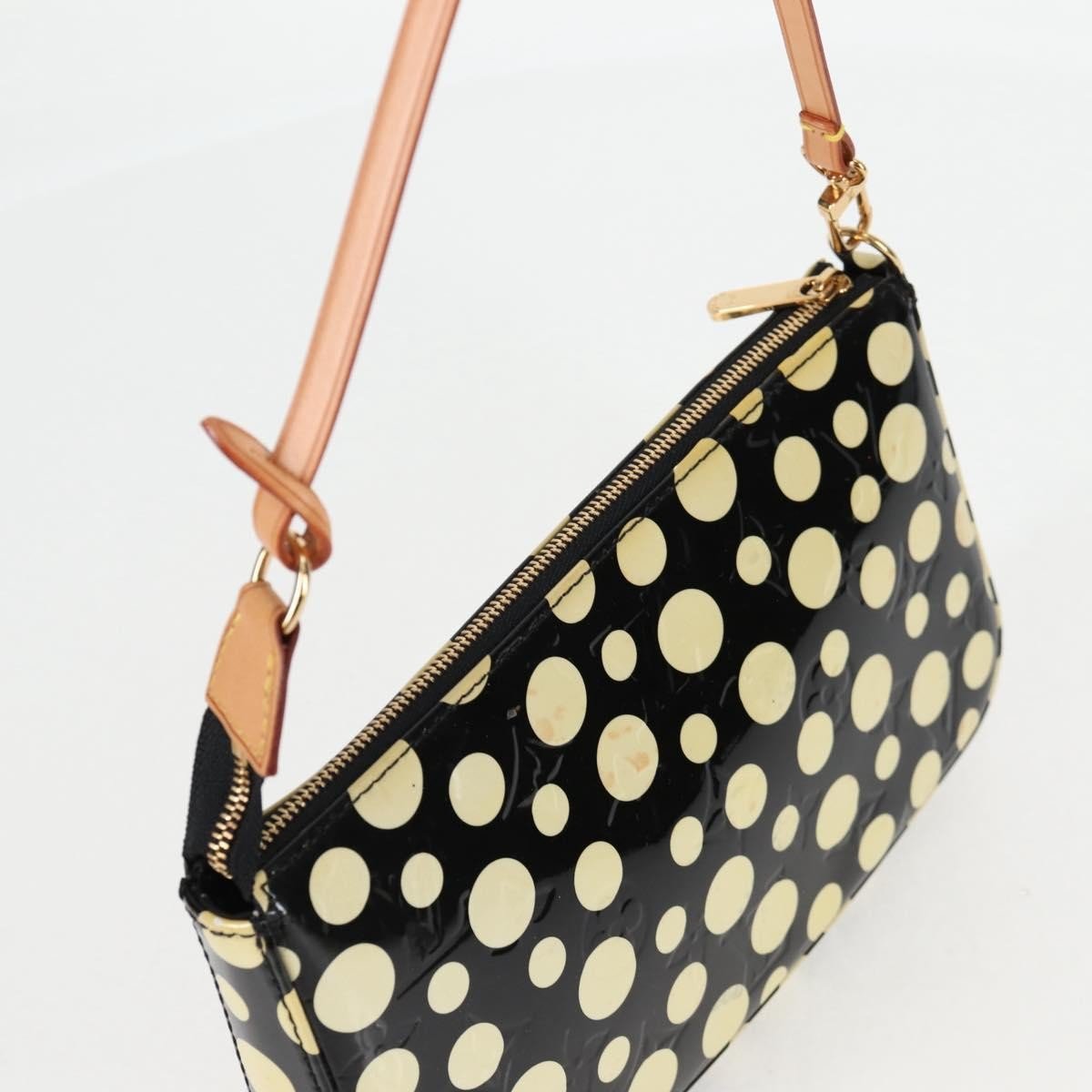 Louis Vuitton Pochette Accessoires NM - Brandsamsara