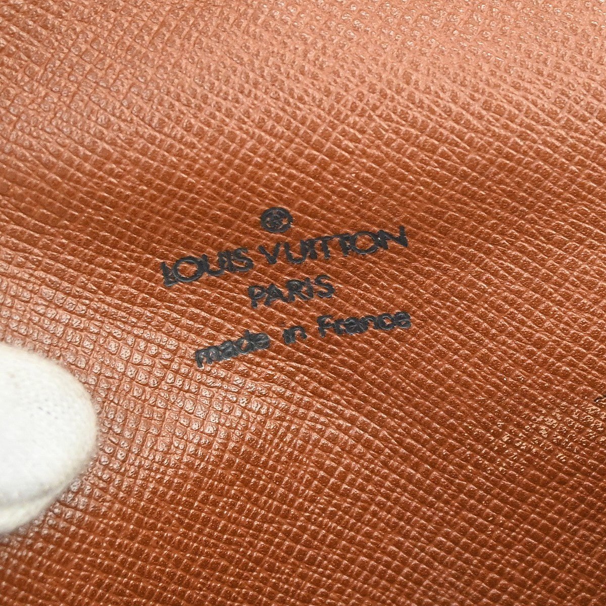 Louis Vuitton Pochette Arche Waist - Brandsamsara