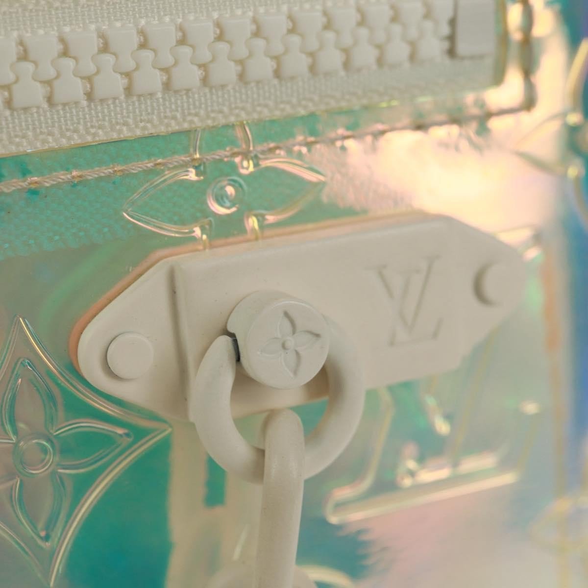 Louis Vuitton Pochette Volga - Brandsamsara
