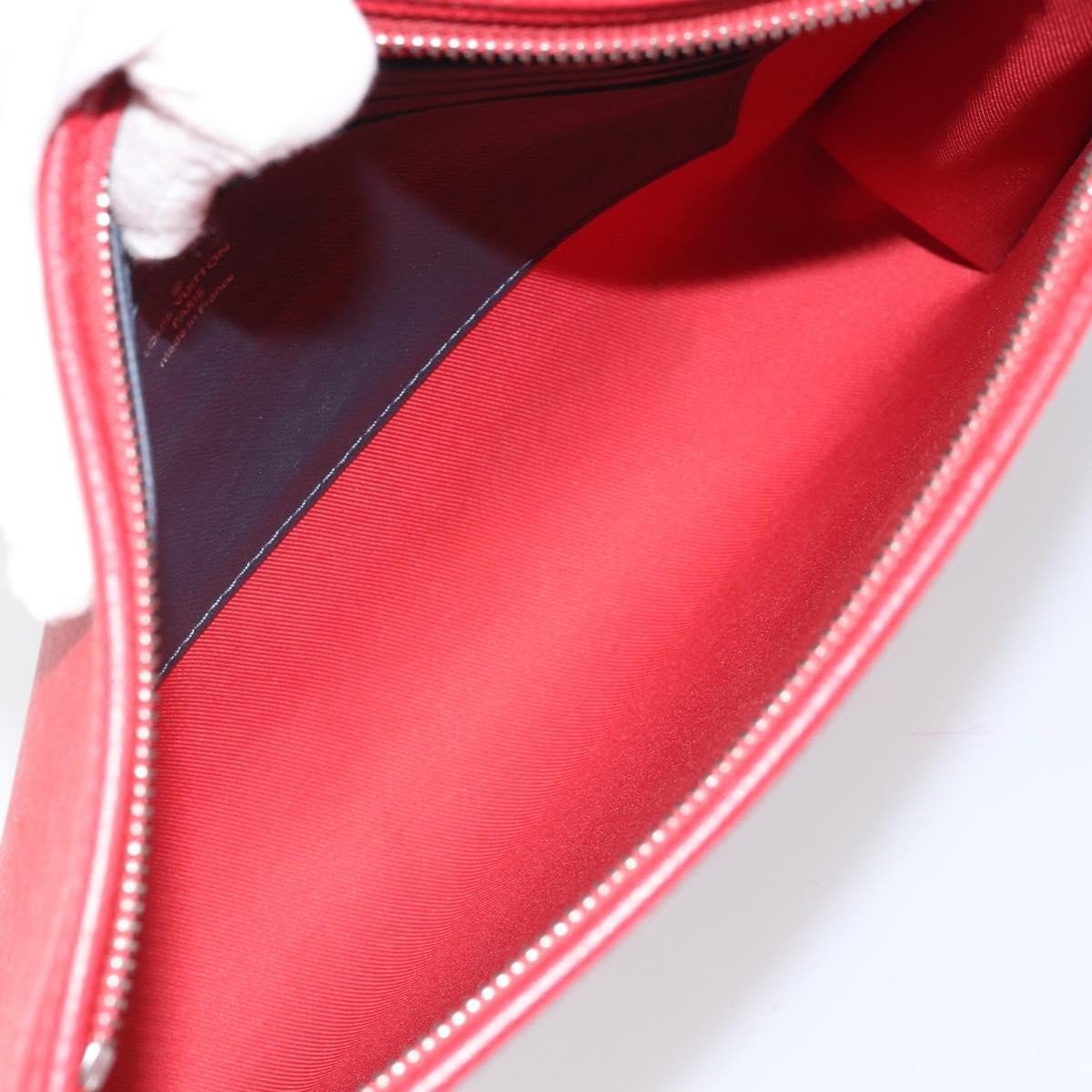 Louis Vuitton Pochette Voyage - Brandsamsara