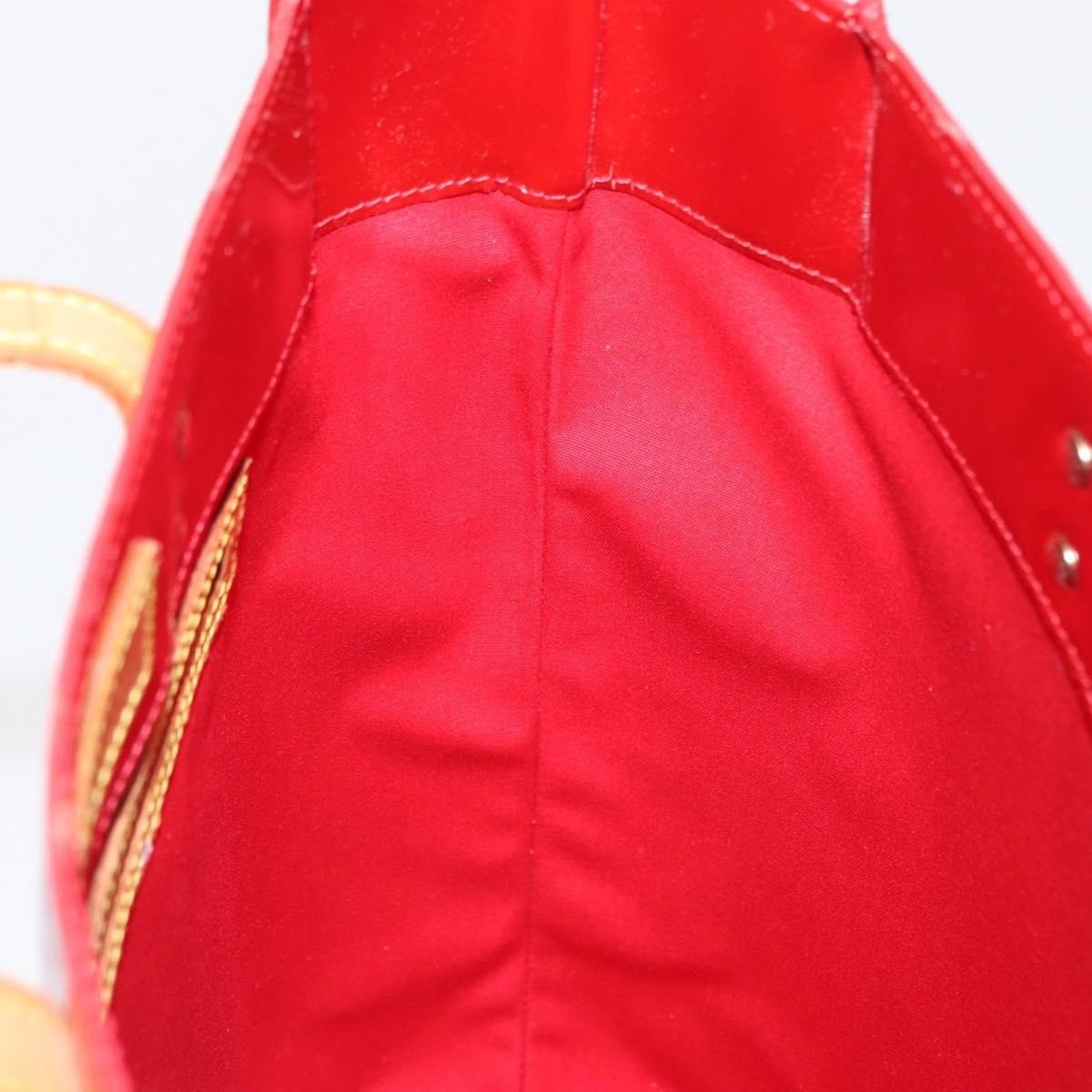 Louis Vuitton Reade Handbag - Brandsamsara