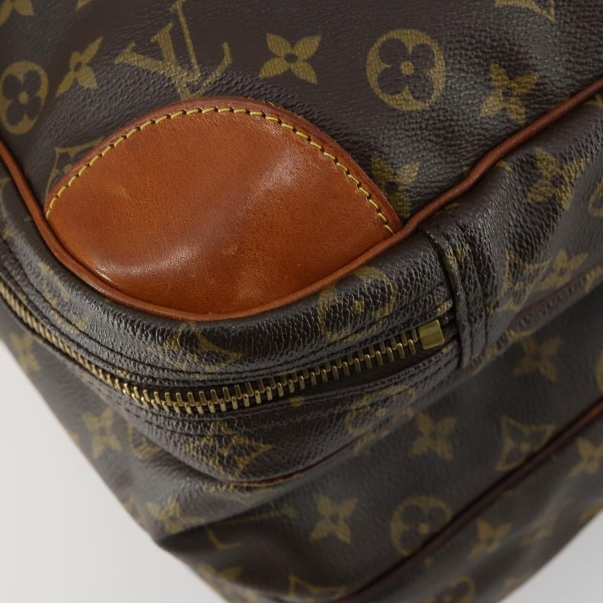 Louis Vuitton Sac Trois Poches Handbag - Brandsamsara